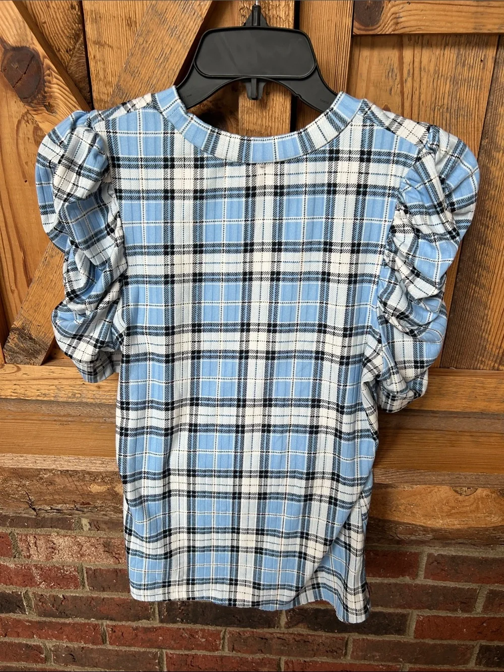 Rue21 Blue White and Black Plaid Puff-Sleeve Top